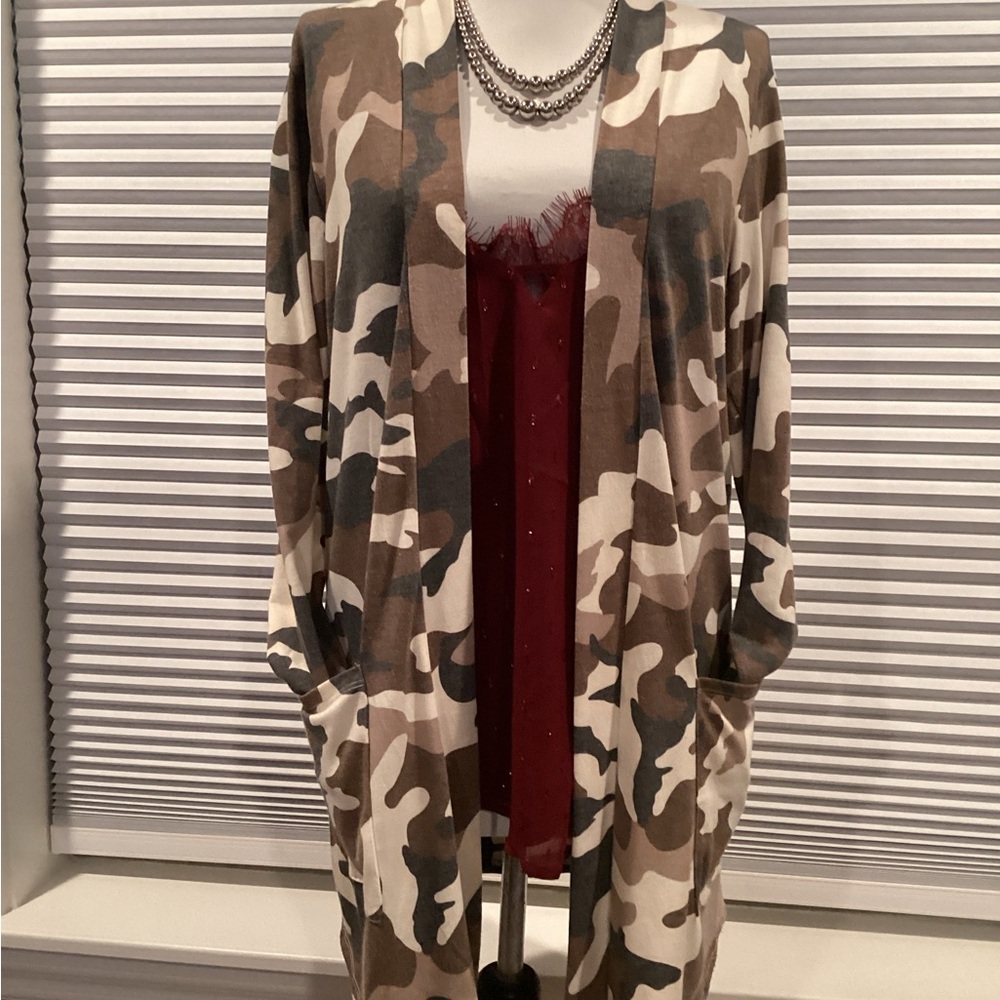 Zenana Outfitters Camouflage Cardigan